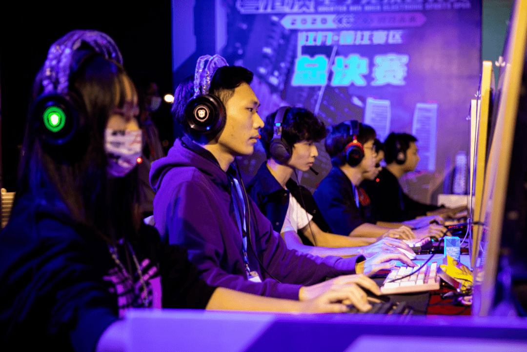 G在随后的 G在随后的