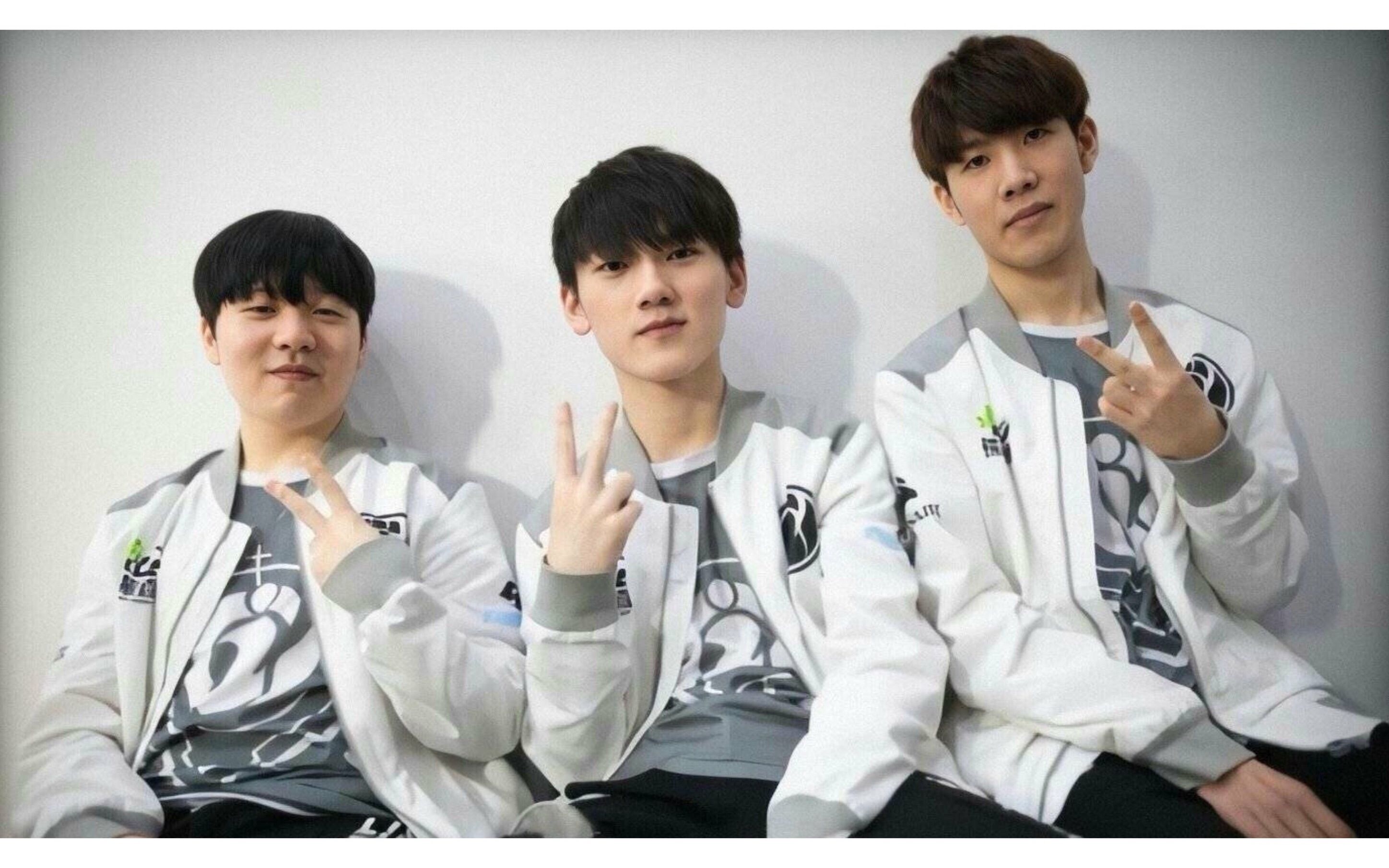 配合官方 配合官方